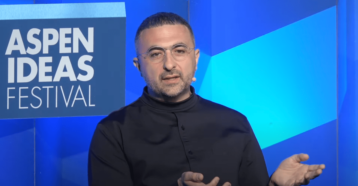 Microsoft's relationship with OpenAI cracked when it hired Mustafa Suleyman, rival Marc Benioff says